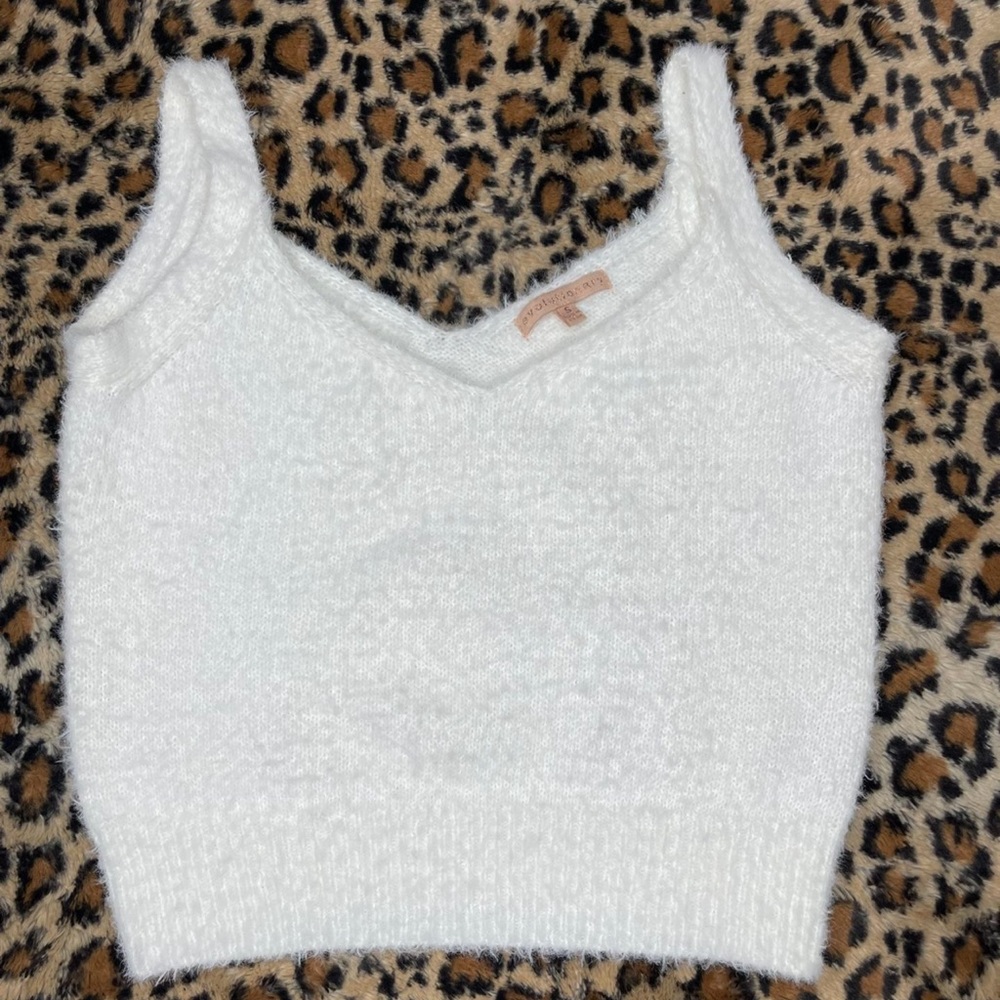 Fuzzy Top Bundle - Picture 3 of 3